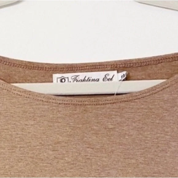 Fighting Eel Short Sleeve Womens Beige T-Shirt Dress Size: M - Picture 7 of 9